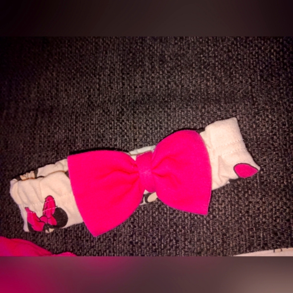 Minnie Mouse Matching Set. - Picture 5 of 7